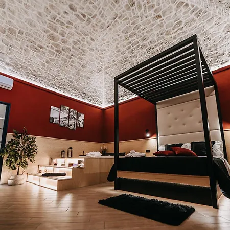 Michelangelo's Гостьовий будинок 4*