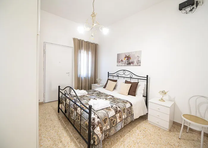 Michelangelo's Konukevi Pompei